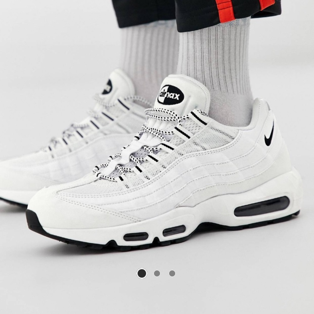 SOLD 🚫🚫🚫🚫Nike Air Max 95